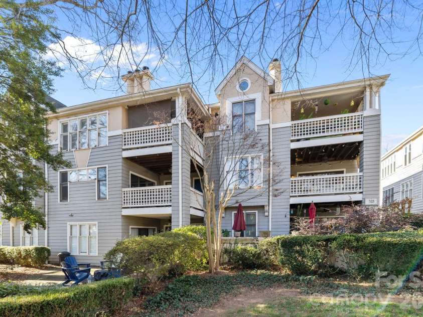 318 Queens Road, Charlotte, NC 28204.  MLS# CAR4341342, YatesRealty ID 7249. 