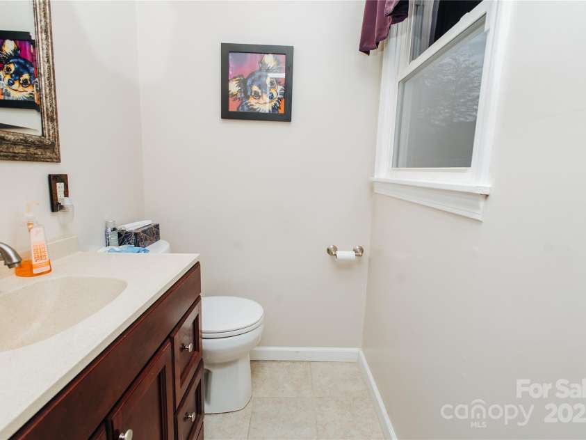 5398 US 221 Highway, Marion, NC 28752.  MLS# CAR4215873, YatesRealty ID 7249. 