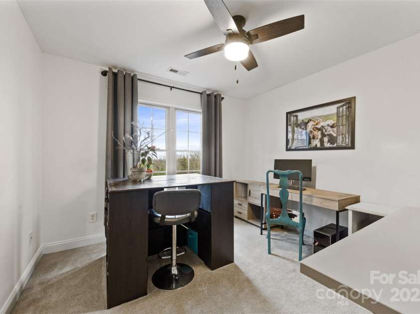 244 Mark Ryan Lane, Dallas, NC 28034.  MLS# CAR4328222, YatesRealty ID 725. 