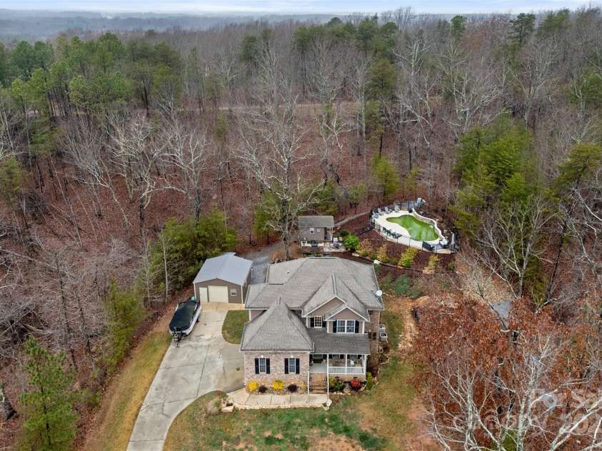 244 Mark Ryan Lane, Dallas, NC 28034.  MLS# CAR4328222, YatesRealty ID 725. 