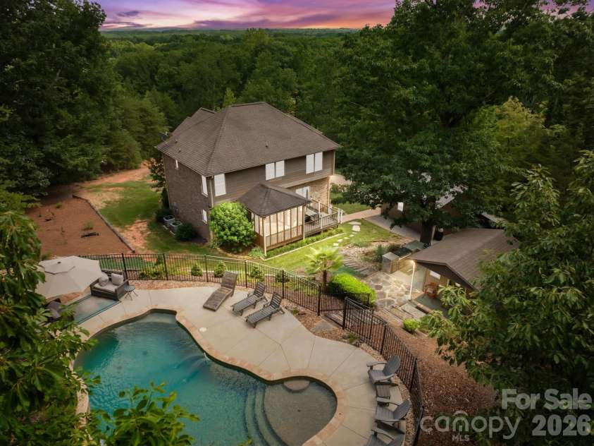 244 Mark Ryan Lane, Dallas, NC 28034.  MLS# CAR4389974, YatesRealty ID 725. 