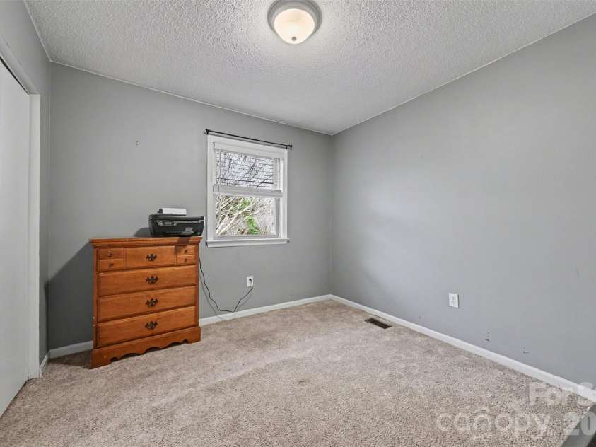 3030 Vernell Lane, Shelby, NC 28150.  MLS# CAR4344847, YatesRealty ID 7250. Third bedroom