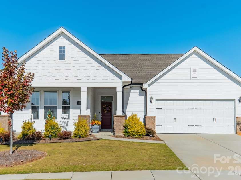 5107 Moselle Avenue, Fort Mill, SC 29707.  MLS# CAR4346077, YatesRealty ID 7253. 