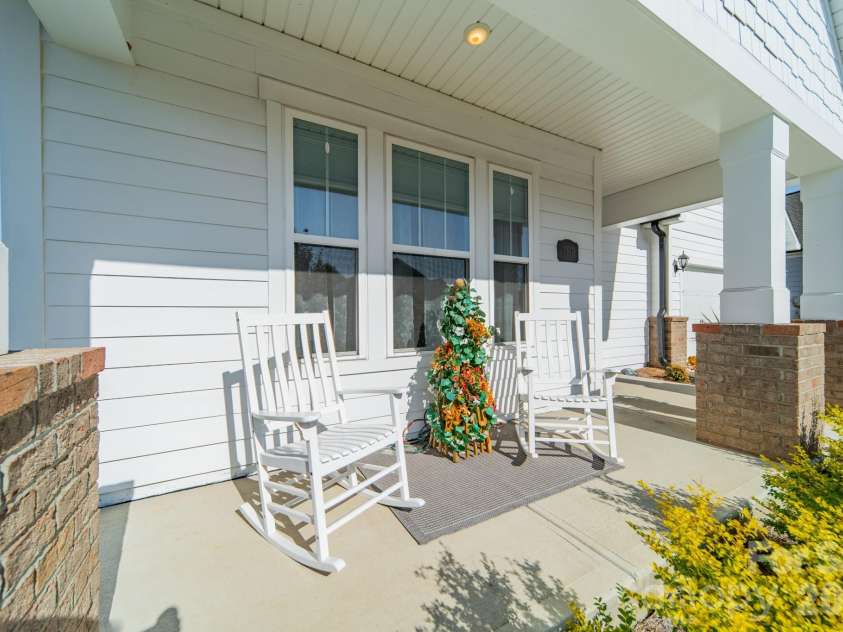 5107 Moselle Avenue, Fort Mill, SC 29707.  MLS# CAR4346077, YatesRealty ID 7253. 