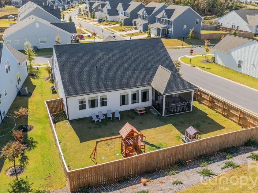 5107 Moselle Avenue, Fort Mill, SC 29707.  MLS# CAR4346077, YatesRealty ID 7253. 