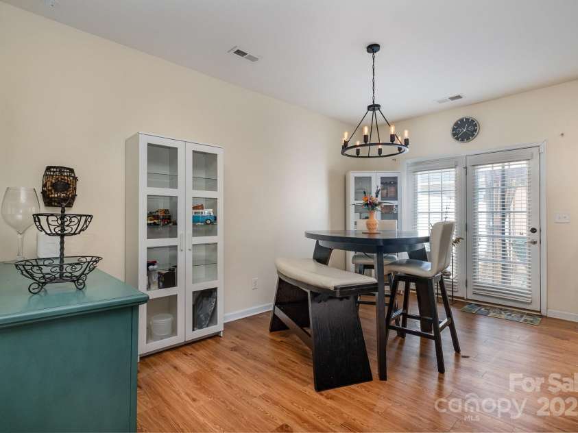6830 Colonial Garden Drive, Huntersville, NC 28078.  MLS# CAR4220962, YatesRealty ID 7253. 