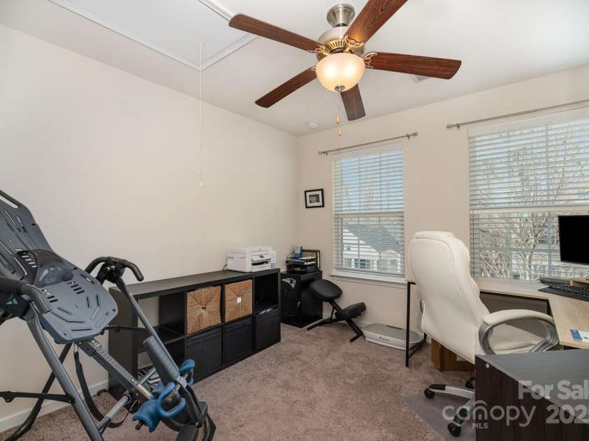 6830 Colonial Garden Drive, Huntersville, NC 28078.  MLS# CAR4220962, YatesRealty ID 7253. 