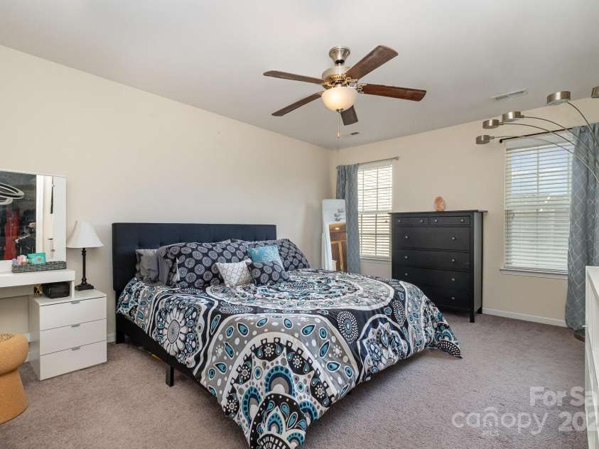 6830 Colonial Garden Drive, Huntersville, NC 28078.  MLS# CAR4220962, YatesRealty ID 7253. 