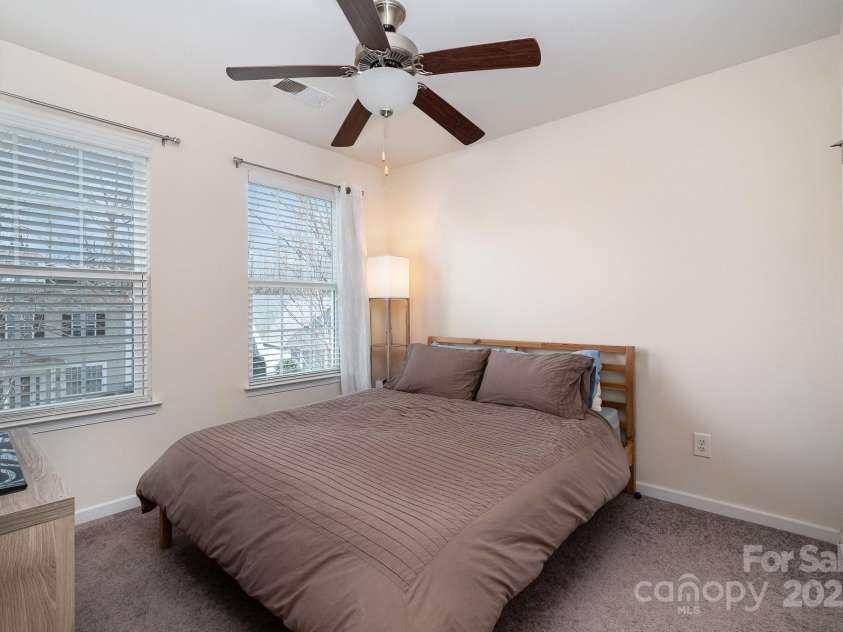 6830 Colonial Garden Drive, Huntersville, NC 28078.  MLS# CAR4220962, YatesRealty ID 7253. 