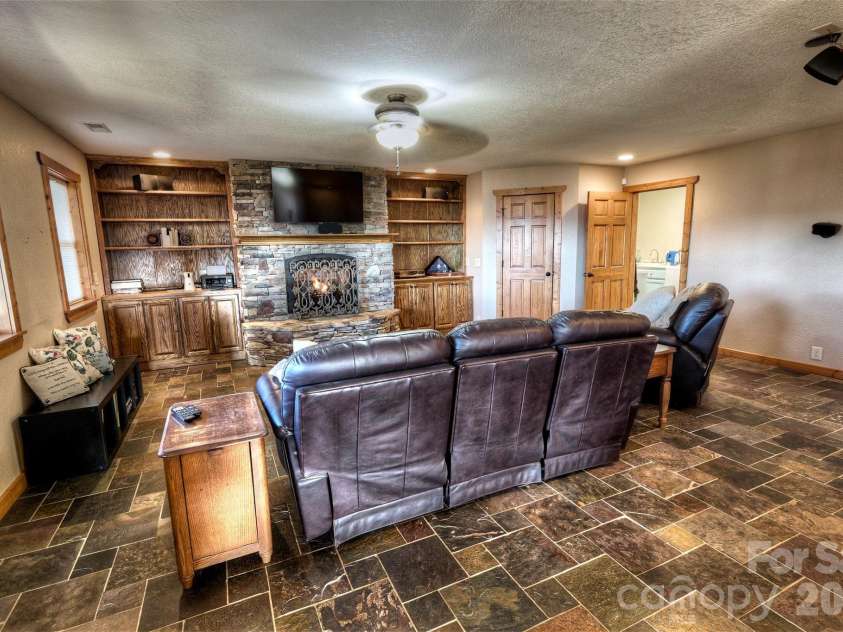 168 Laramie Heights, Andrews, NC 28901.  MLS# CAR4323146, YatesRealty ID 7254. 