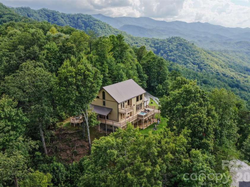168 Laramie Heights, Andrews, NC 28901.  MLS# CAR4323146, YatesRealty ID 7254. 