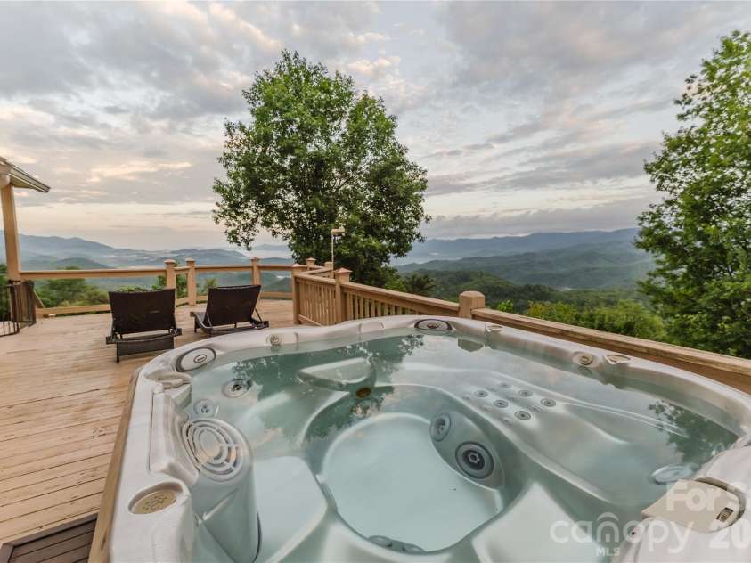 168 Laramie Heights, Andrews, NC 28901.  MLS# CAR4323146, YatesRealty ID 7254. 