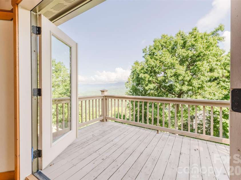 168 Laramie Heights, Andrews, NC 28901.  MLS# CAR4323146, YatesRealty ID 7254. 