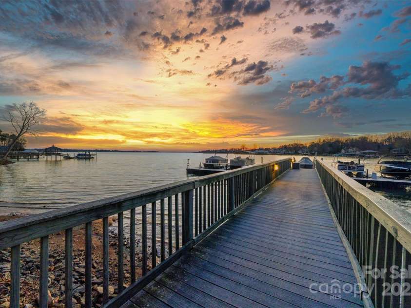 101 Cove Key Lane, Mooresville, NC 28117.  MLS# CAR4233761, YatesRealty ID 7255. Brand New Dock and Boat Slips