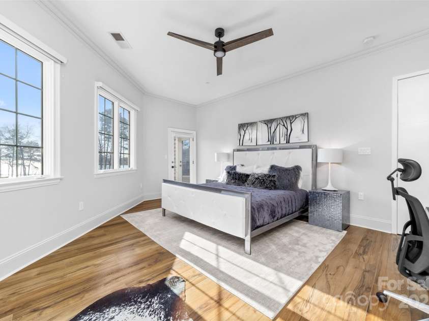 101 Cove Key Lane, Mooresville, NC 28117.  MLS# CAR4233761, YatesRealty ID 7255. Ensuite Bedroom #3