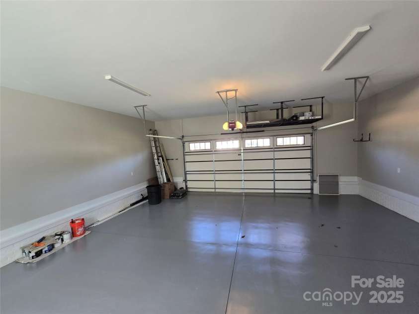 1934 Hollybrook Lane, Lancaster, SC 29720.  MLS# CAR4225470, YatesRealty ID 7257. 