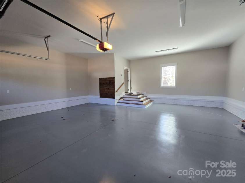 1934 Hollybrook Lane, Lancaster, SC 29720.  MLS# CAR4225470, YatesRealty ID 7257. 