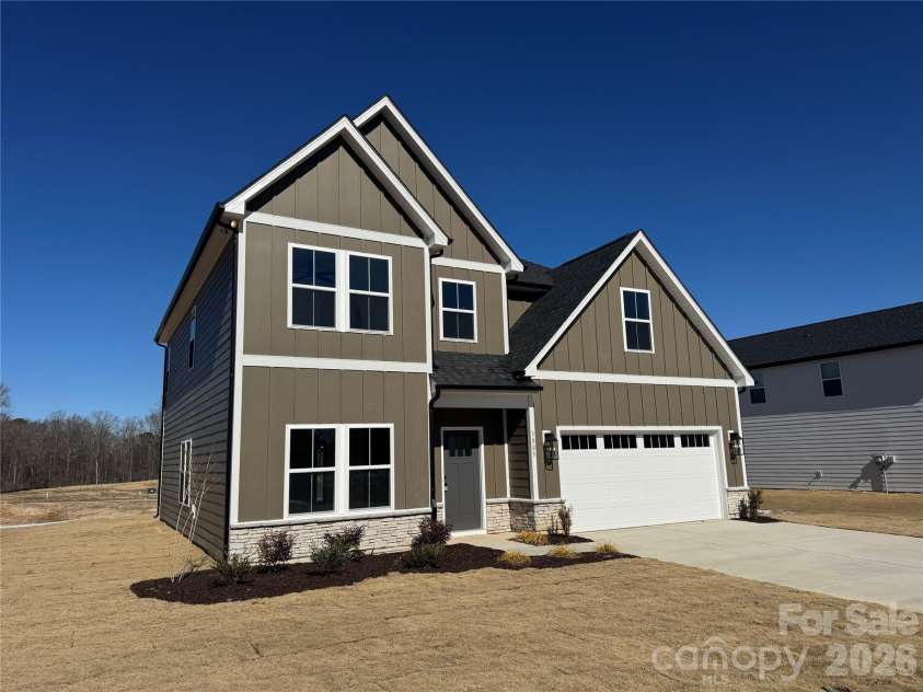 3005 Swallowtail Lane, Kannapolis, NC 28083.  MLS# CAR4341936, YatesRealty ID 7257. 