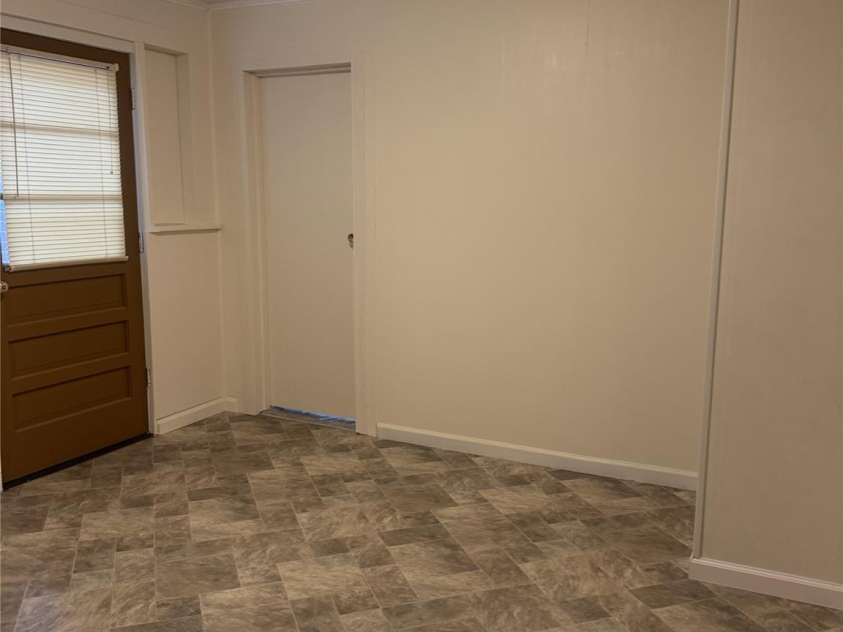 709 Sunset Drive, Salisbury, NC 28147.  MLS# CAR4404940, YatesRealty ID 7258. 