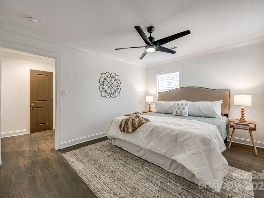 119 Smallwood Place, Charlotte, NC 28216.  MLS# CAR4221901, YatesRealty ID 7260. Primary Suite