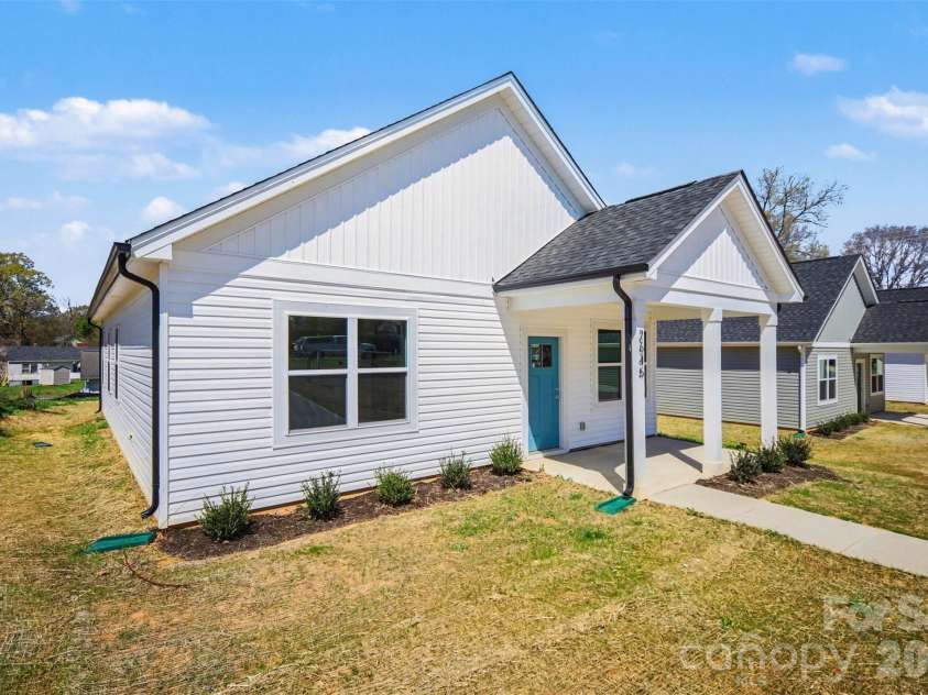2645 Goble Street, Gastonia, NC 28056.  MLS# CAR4295179, YatesRealty ID 7260. 