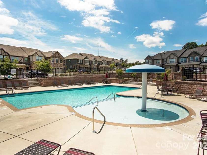 1407 Calum Way, Fort Mill, SC 29708.  MLS# CAR4239836, YatesRealty ID 7261. 