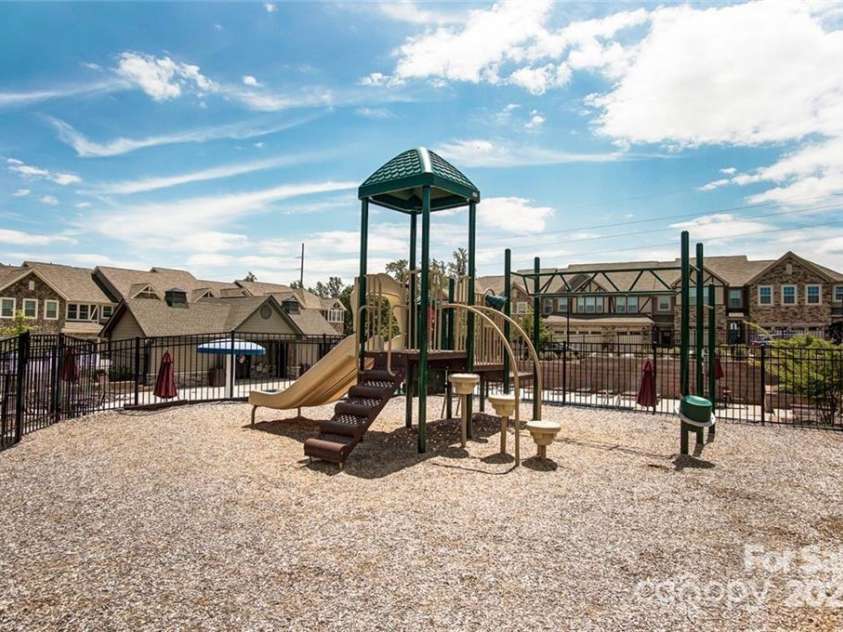 1407 Calum Way, Fort Mill, SC 29708.  MLS# CAR4239836, YatesRealty ID 7261. 