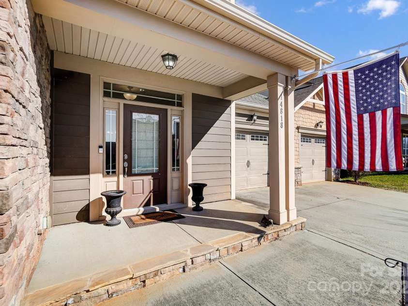 14818 Long Iron Drive, Huntersville, NC 28078.  MLS# CAR4215679, YatesRealty ID 7262. 