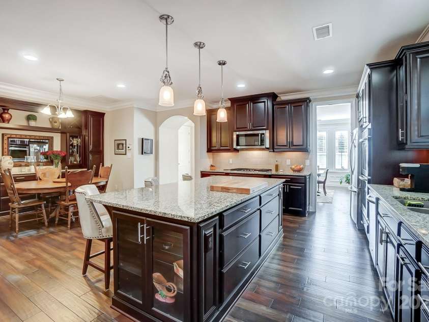 14818 Long Iron Drive, Huntersville, NC 28078.  MLS# CAR4215679, YatesRealty ID 7262. 