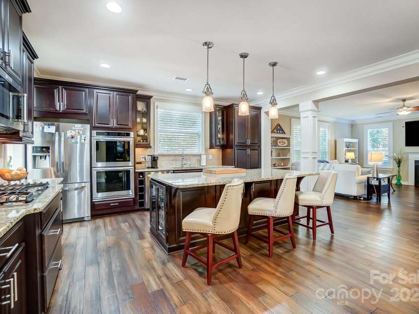 14818 Long Iron Drive, Huntersville, NC 28078.  MLS# CAR4215679, YatesRealty ID 7262. 