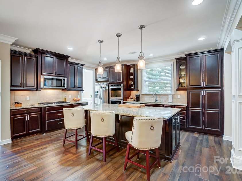 14818 Long Iron Drive, Huntersville, NC 28078.  MLS# CAR4215679, YatesRealty ID 7262. 