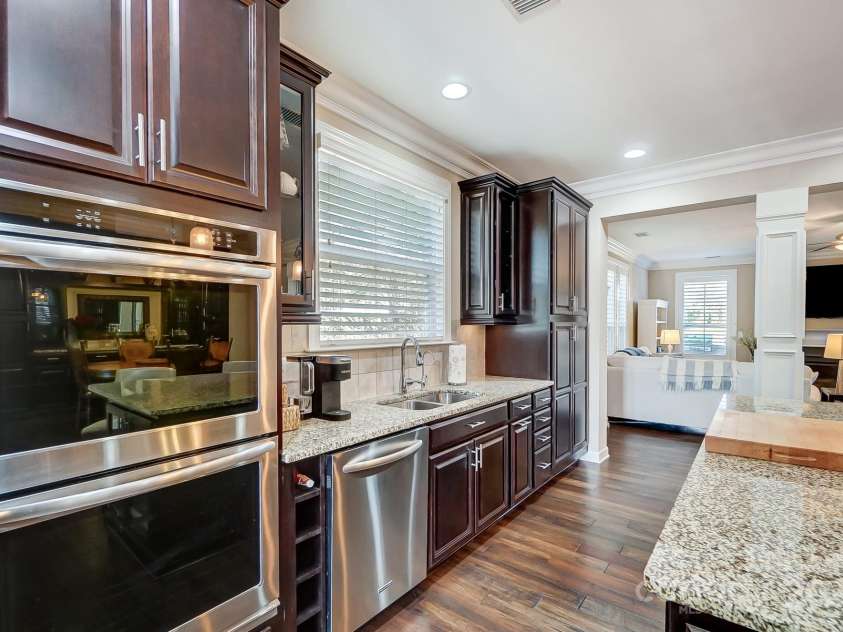 14818 Long Iron Drive, Huntersville, NC 28078.  MLS# CAR4215679, YatesRealty ID 7262. 