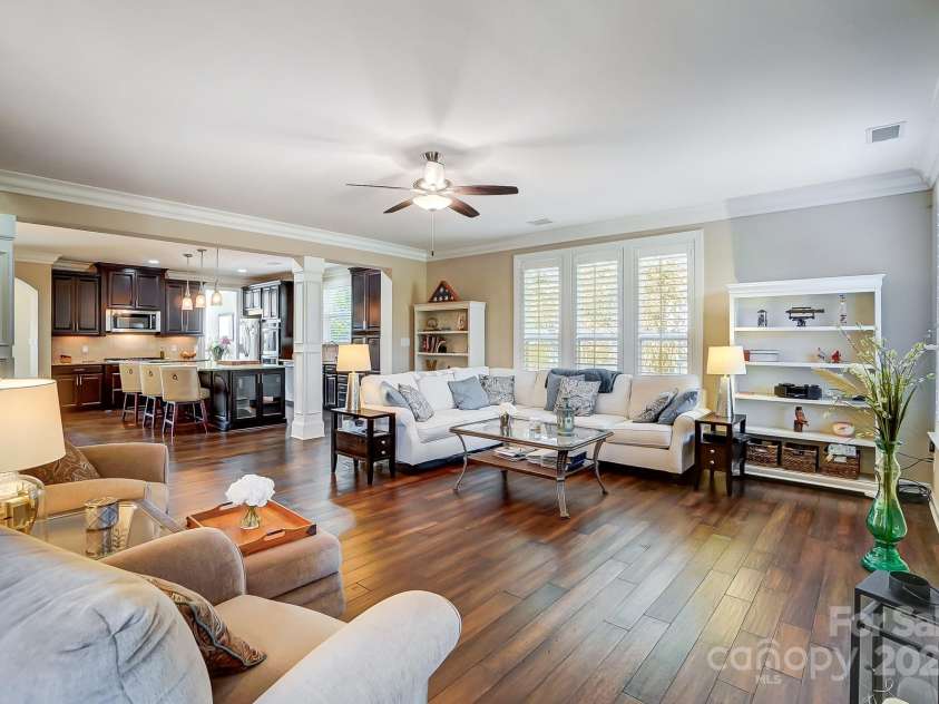 14818 Long Iron Drive, Huntersville, NC 28078.  MLS# CAR4215679, YatesRealty ID 7262. 