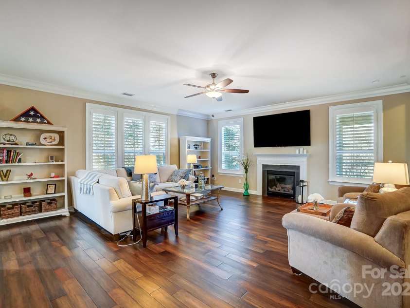 14818 Long Iron Drive, Huntersville, NC 28078.  MLS# CAR4215679, YatesRealty ID 7262. 