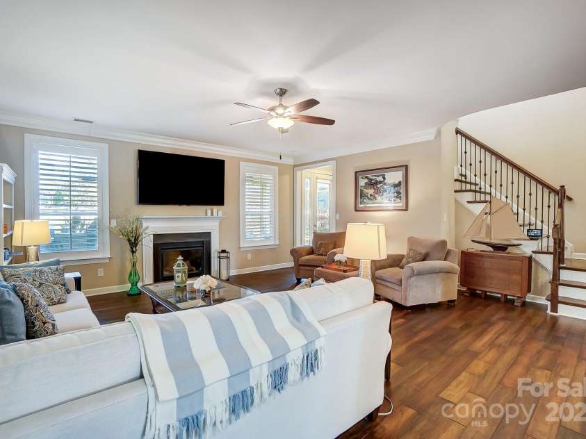 14818 Long Iron Drive, Huntersville, NC 28078.  MLS# CAR4215679, YatesRealty ID 7262. 