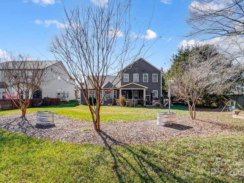 14818 Long Iron Drive, Huntersville, NC 28078.  MLS# CAR4215679, YatesRealty ID 7262. 