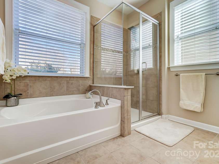 14818 Long Iron Drive, Huntersville, NC 28078.  MLS# CAR4215679, YatesRealty ID 7262. 