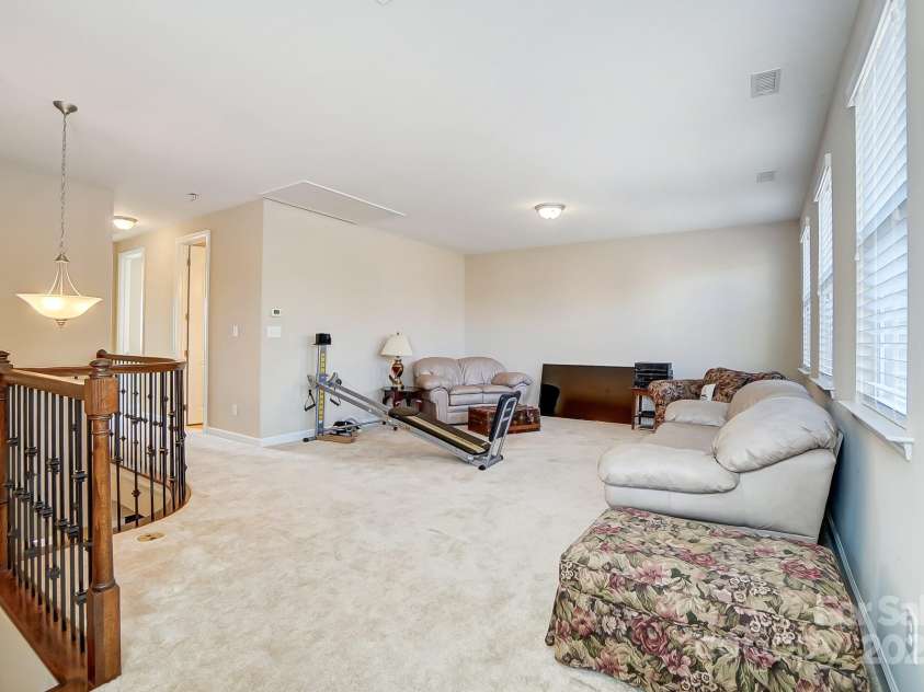 14818 Long Iron Drive, Huntersville, NC 28078.  MLS# CAR4215679, YatesRealty ID 7262. 