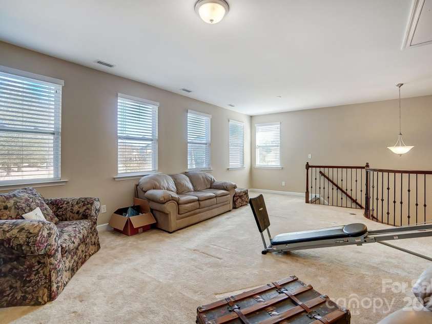 14818 Long Iron Drive, Huntersville, NC 28078.  MLS# CAR4215679, YatesRealty ID 7262. 