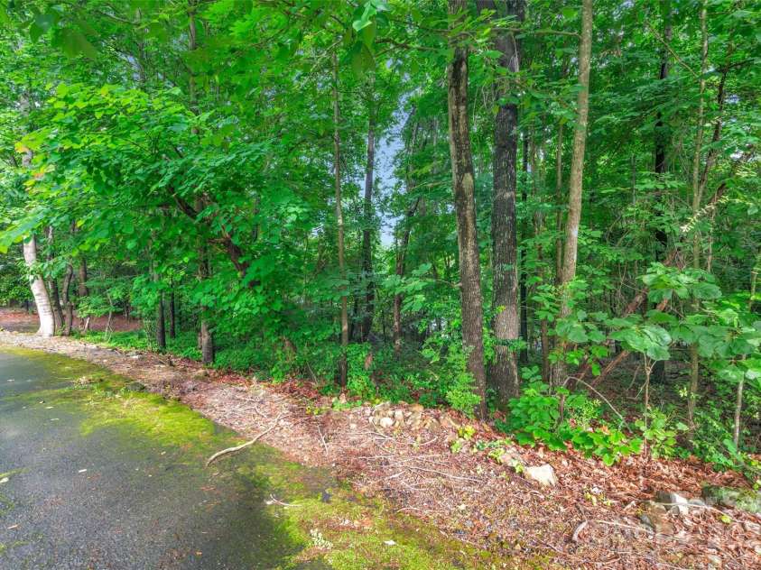 514 Wood Street, Troy, NC 27371.  MLS# CAR4266531, YatesRealty ID 7262. 