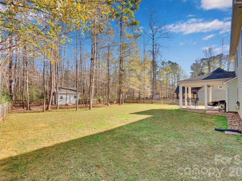 481 Evergreen Road, Lake Wylie, SC 29710.  MLS# CAR4326228, YatesRealty ID 7263. 