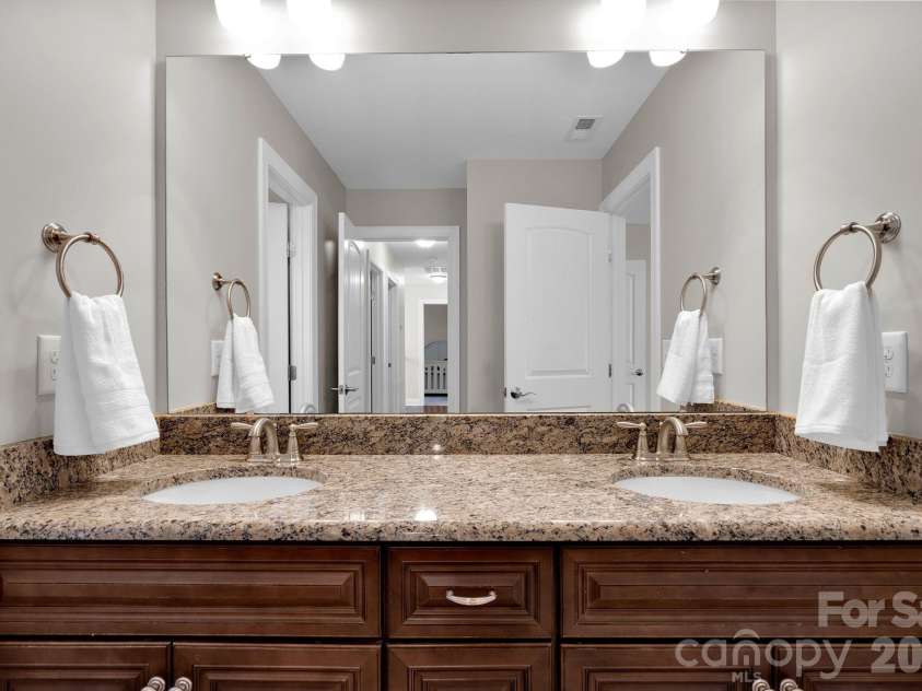 481 Evergreen Road, Lake Wylie, SC 29710.  MLS# CAR4326228, YatesRealty ID 7263. 