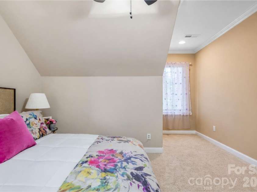 168 Blue Ridge Trail, Mooresville, NC 28117.  MLS# CAR4357769, YatesRealty ID 7264. 