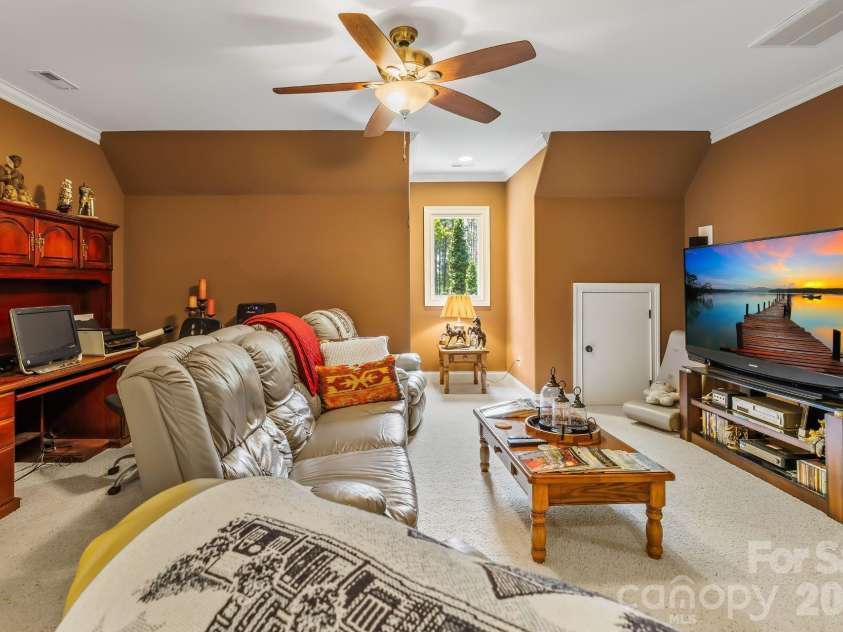 168 Blue Ridge Trail, Mooresville, NC 28117.  MLS# CAR4357769, YatesRealty ID 7264. 