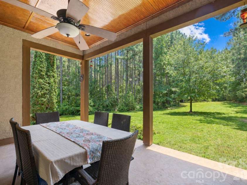 168 Blue Ridge Trail, Mooresville, NC 28117.  MLS# CAR4357769, YatesRealty ID 7264. 
