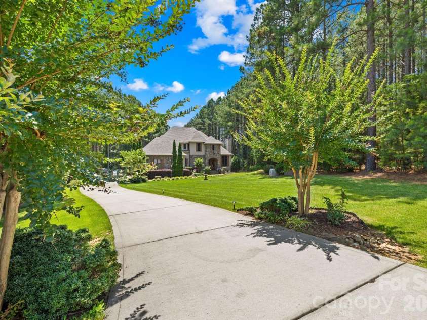 168 Blue Ridge Trail, Mooresville, NC 28117.  MLS# CAR4357769, YatesRealty ID 7264. 