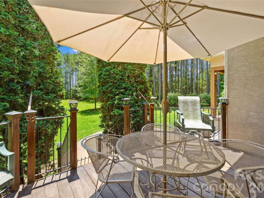 168 Blue Ridge Trail, Mooresville, NC 28117.  MLS# CAR4357769, YatesRealty ID 7264. 