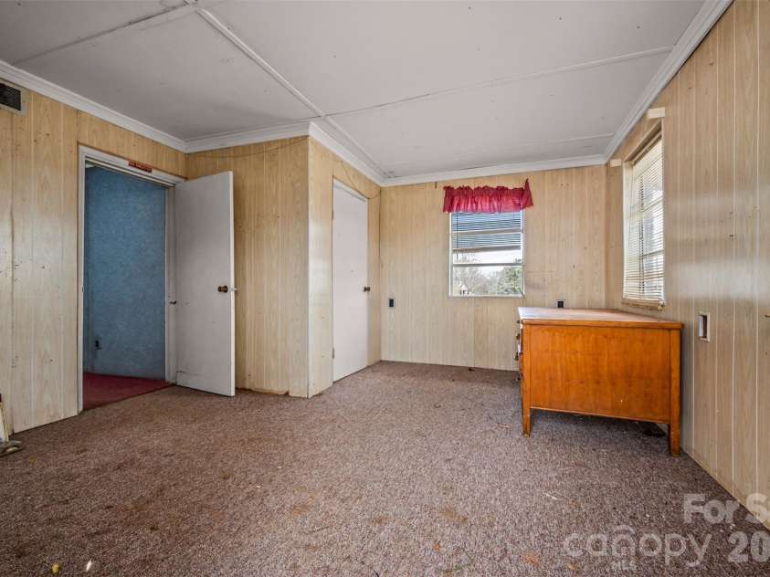 1092 NC 120 Highway, Mooresboro, NC 28114.  MLS# CAR4342013, YatesRealty ID 7265. Workshop/Building