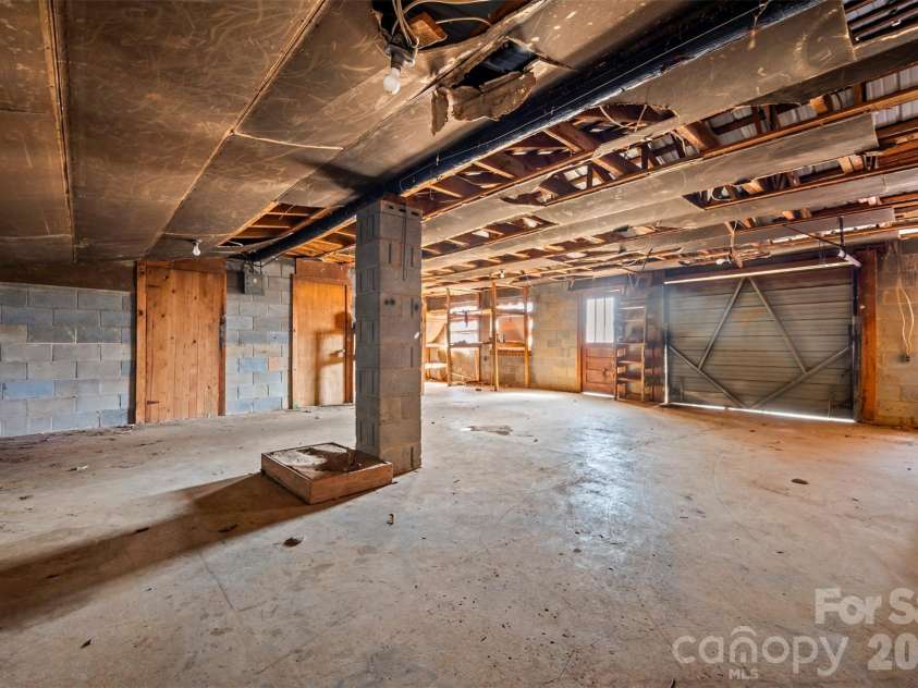 1092 NC 120 Highway, Mooresboro, NC 28114.  MLS# CAR4342013, YatesRealty ID 7265. Workshop/Building