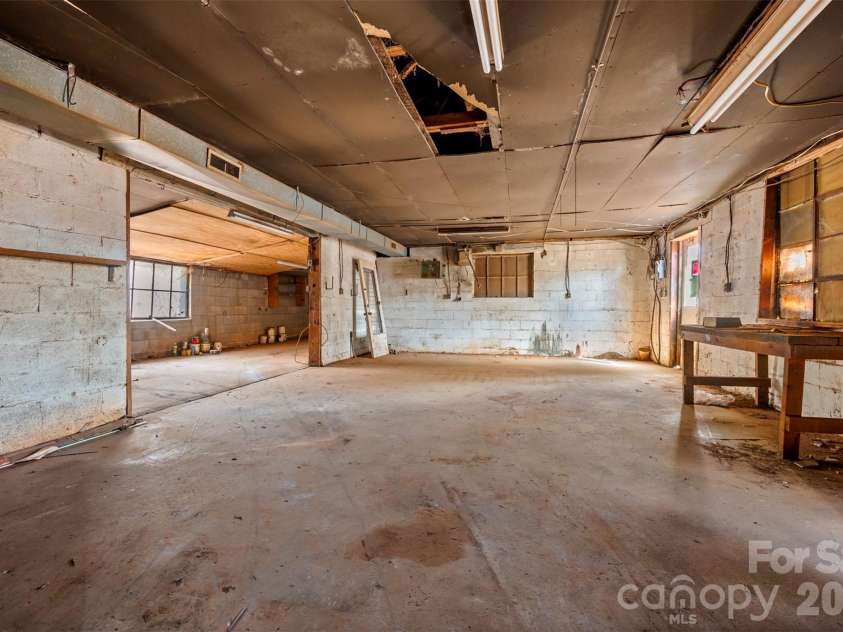 1092 NC 120 Highway, Mooresboro, NC 28114.  MLS# CAR4342013, YatesRealty ID 7265. Workshop/Building